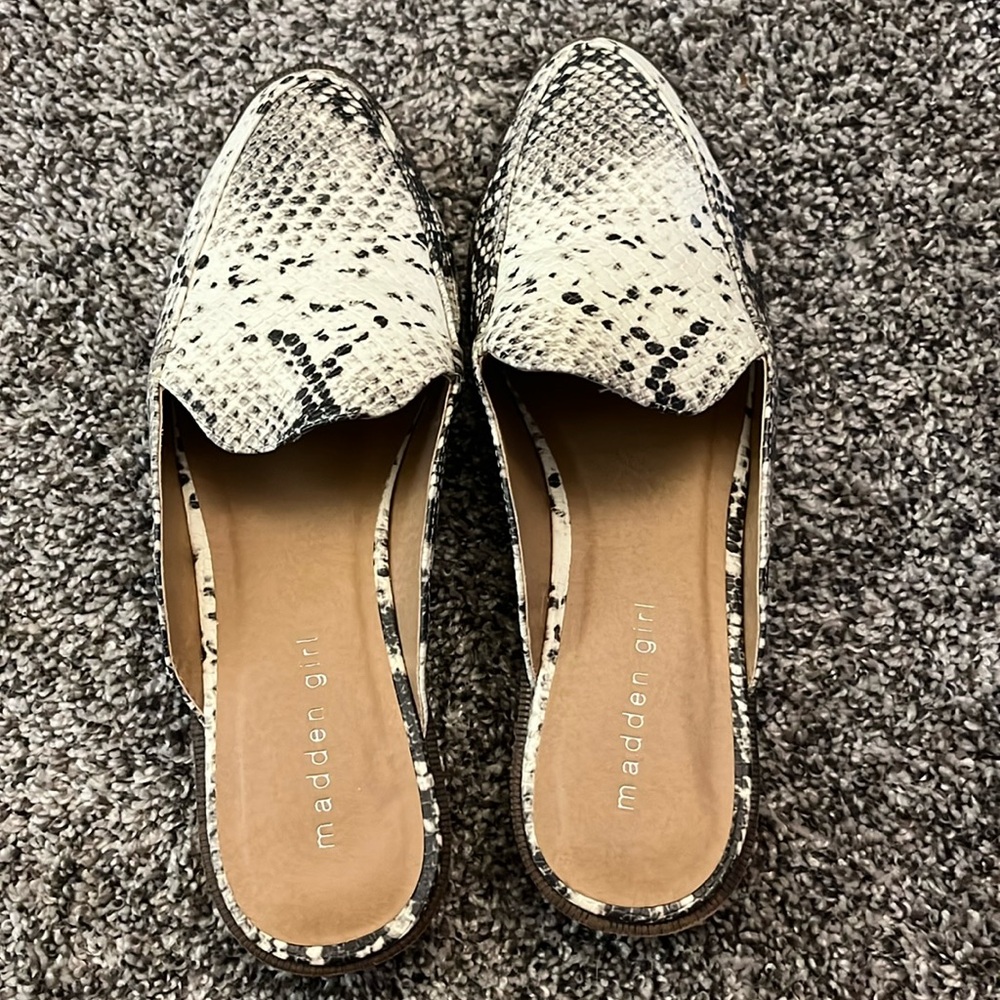 Sankeskin mules